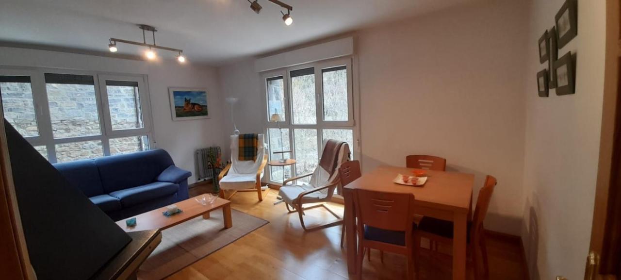 Buenavista Apartment Канфранк Екстериор снимка